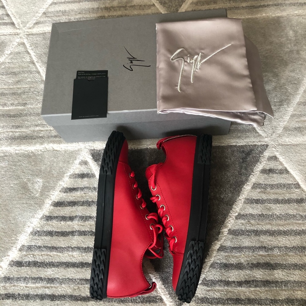 🔥🔥Giuseppe Zanotti🔥🔥 - Picture 6 of 8